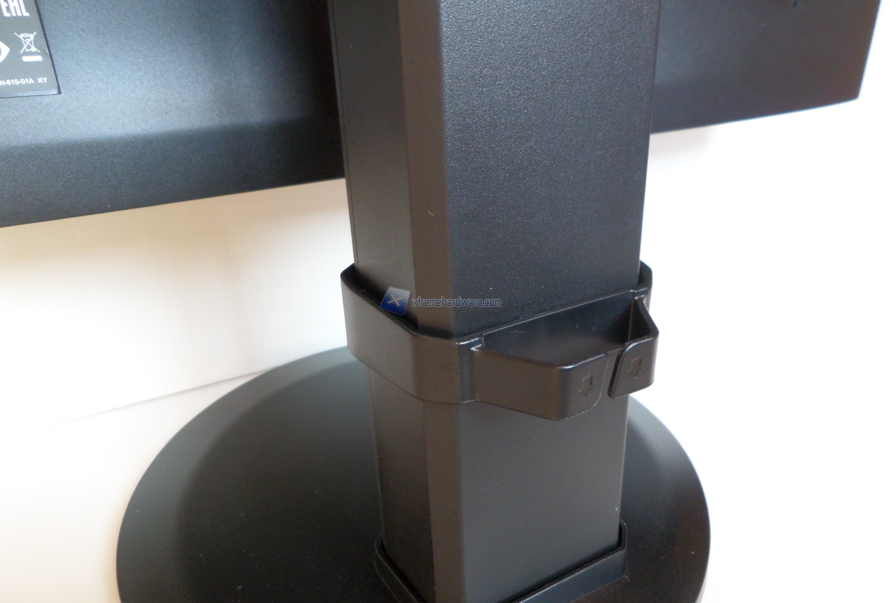 AOC U2868PQU 23