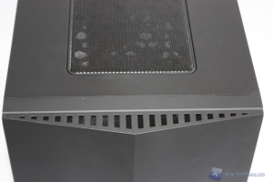 Bitfenix _Colussus_M-ATX_40